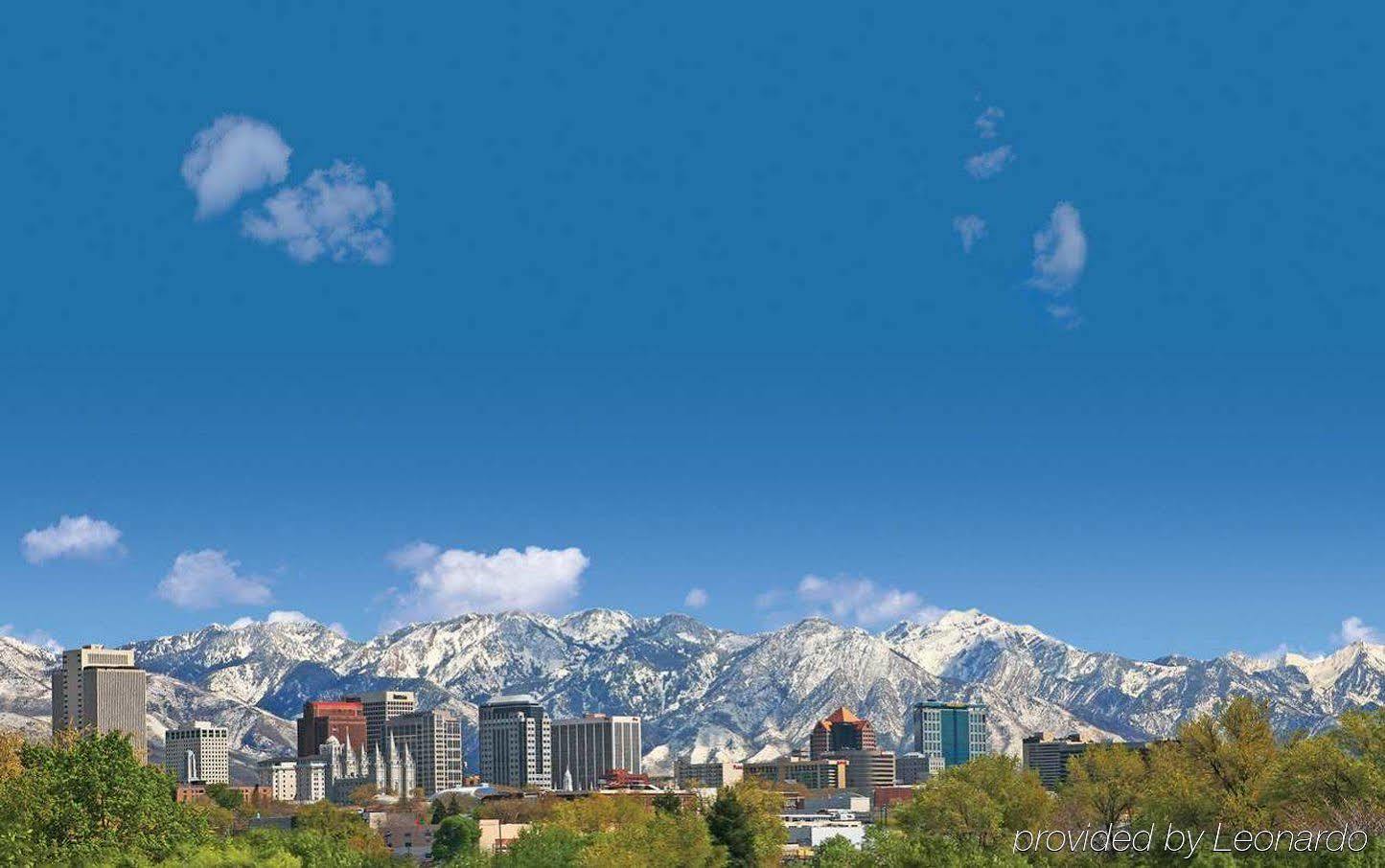 Hampton Inn Salt Lake City/Санді Екстер'єр фото
